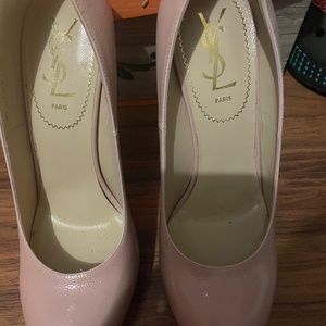 YSL. Shoe